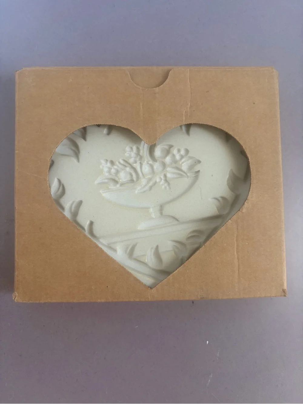 The Pampered Chef Heart Clay Cookie Mold in Cream